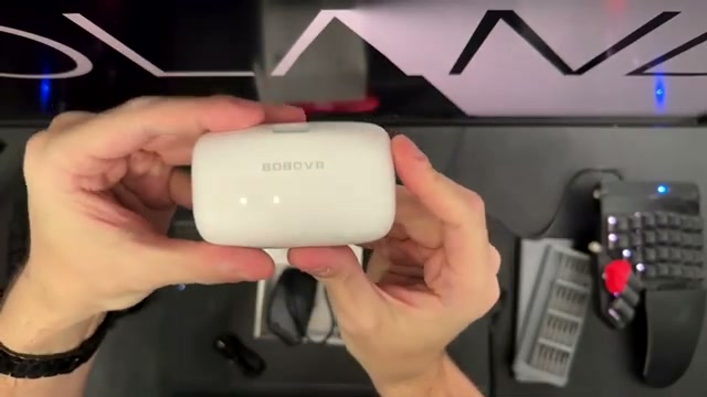 The BOBOVR B100U battery being shown during the M3 Mini review video
